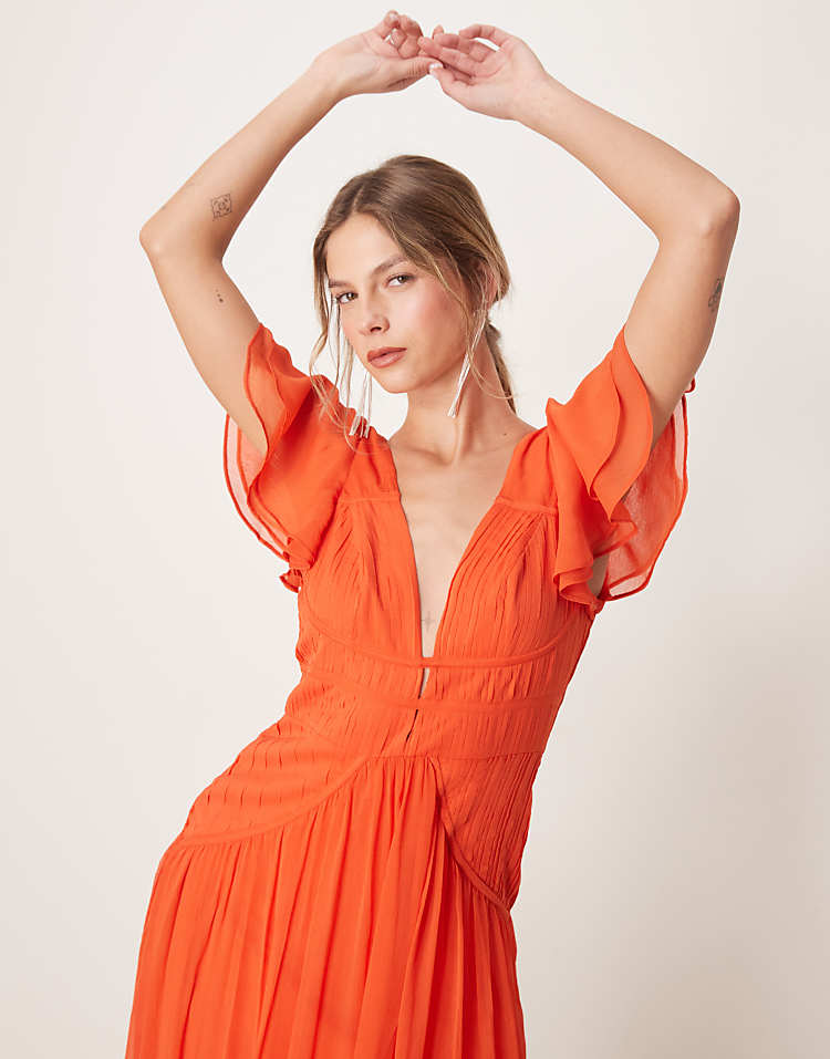 https://images.asos-media.com/products/asos-design-flutter-sleeve-ruched-maxi-dress-with-hi-low-hem-in-spicy-red/207527342-2?$n_750w$&wid=750&fit=constrain