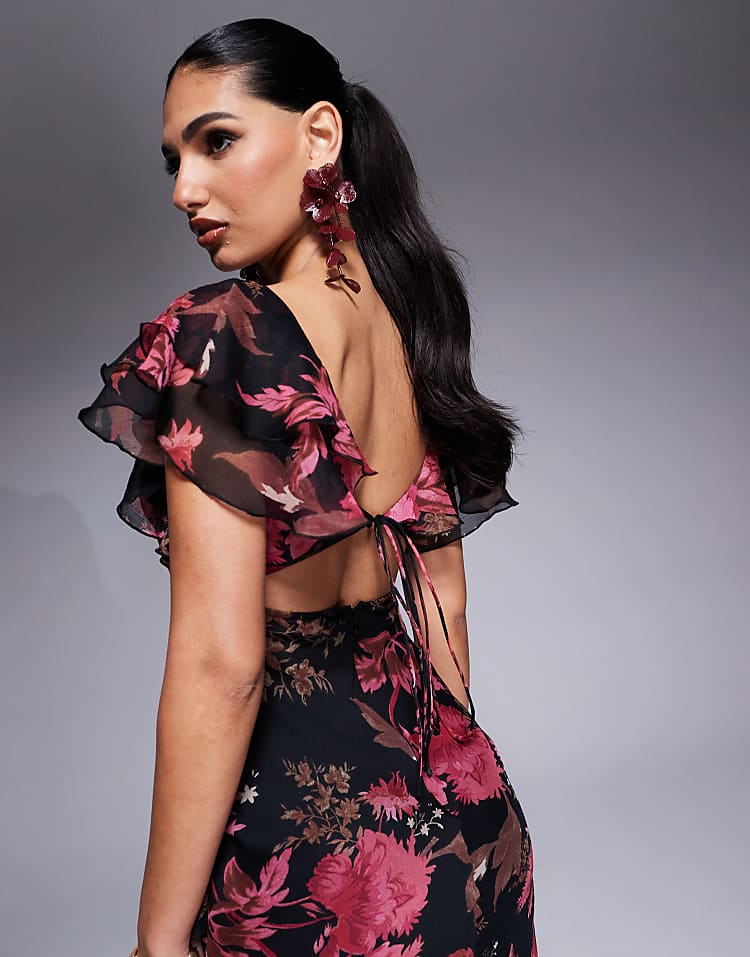 https://images.asos-media.com/products/asos-design-ruffle-flutter-sleeve-maxi-dress-with-side-split-in-pink-floral-print/207842086-2?$n_750w$&wid=750&fit=constrain